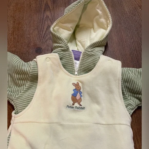 Peter Rabbit Sleepsack - Picture 2 of 3